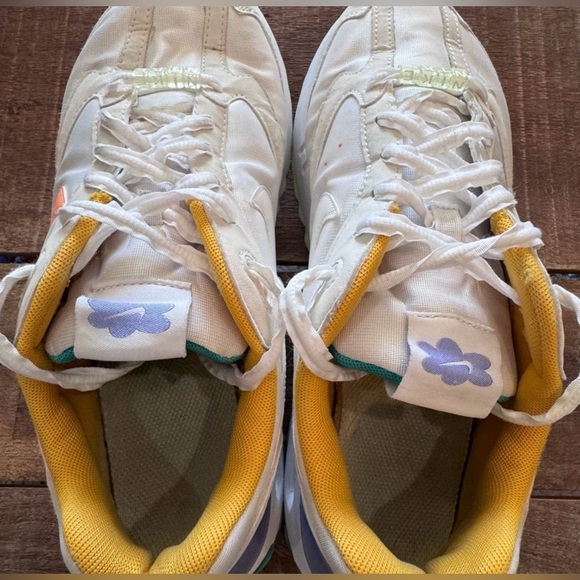 Nike Air Max Dawn Sneakers Womens 9 White Orange Retro Running Shoes - Picture 5 of 6